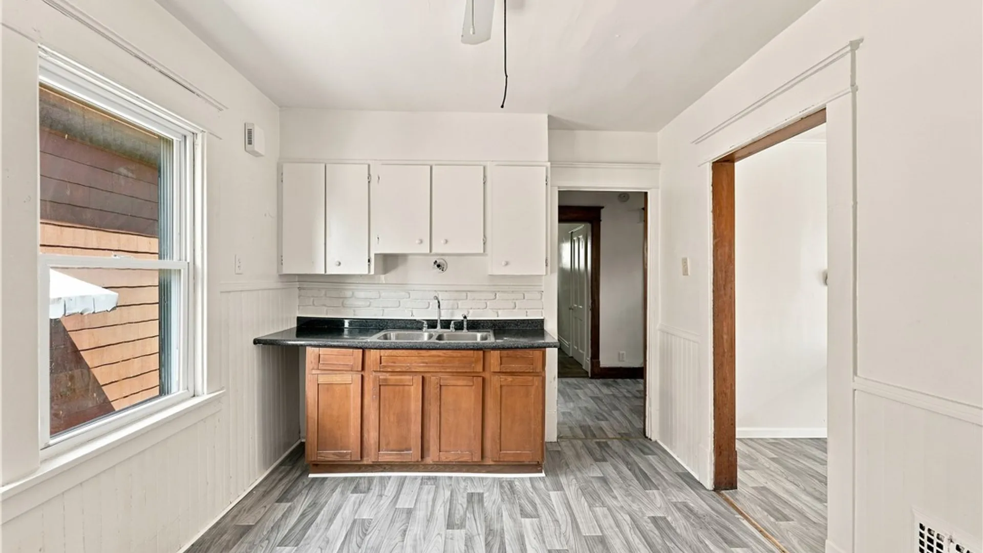 Property at 64 Millicent Avenue, Buffalo, NY 14215 9