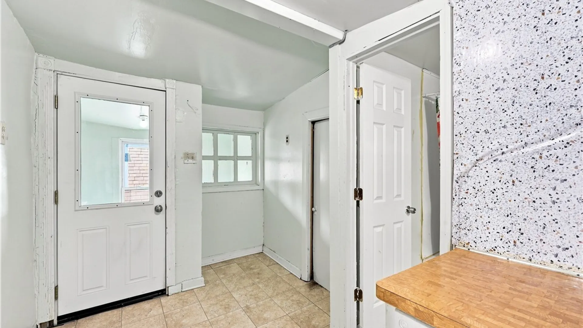Property at 78 Central Avenue, Buffalo, NY 14206 15