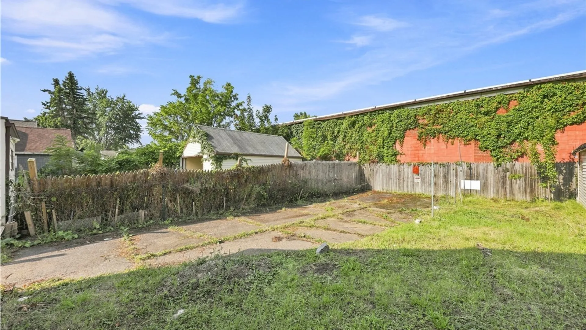 Property at 78 Central Avenue, Buffalo, NY 14206 25