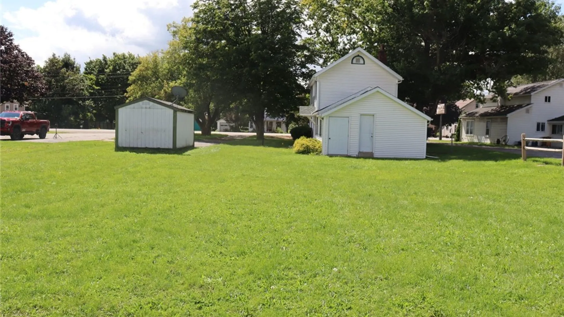 Property at 5729 Ellicott Street Road, Bethany, NY 14054 4