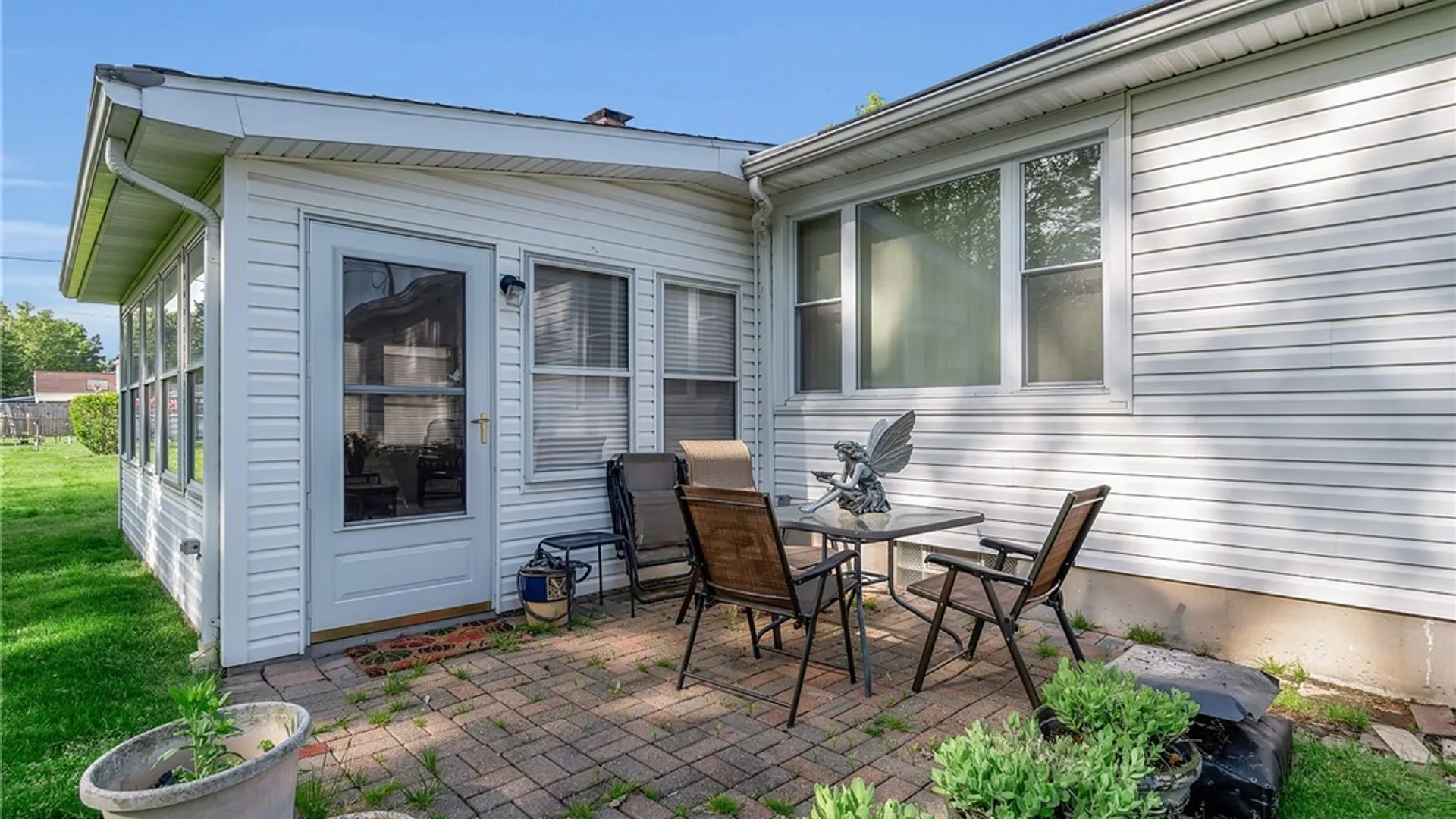 Property at 243 Seabrook Drive, Amherst, NY 14221 27