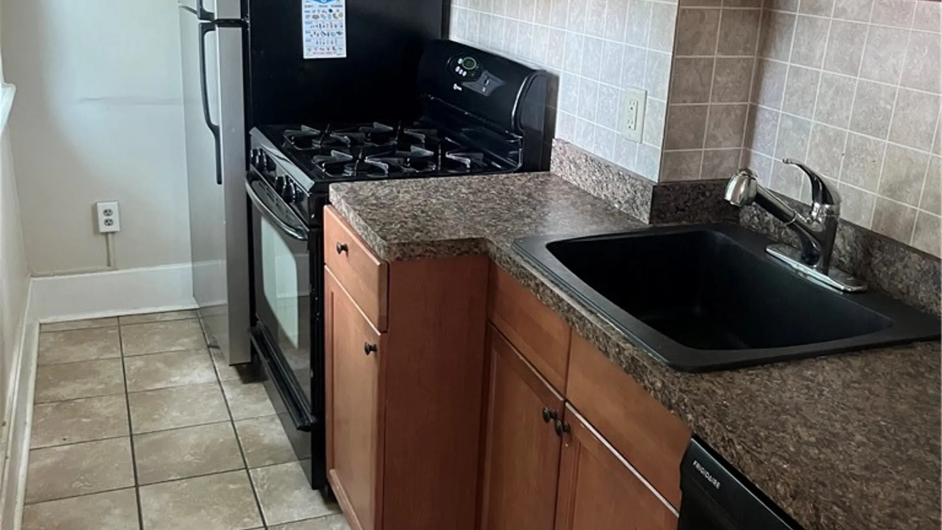 Property at 221 S Goodman Street, Rochester, NY 14607 10