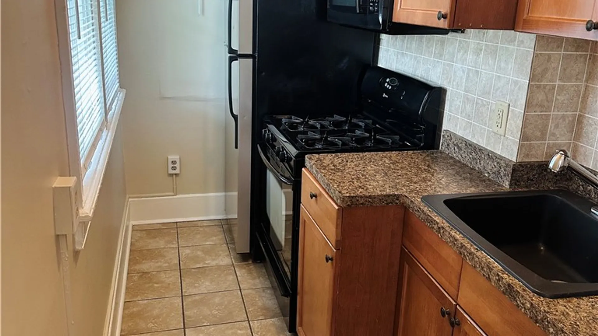 Property at 221 S Goodman Street, Rochester, NY 14607 13