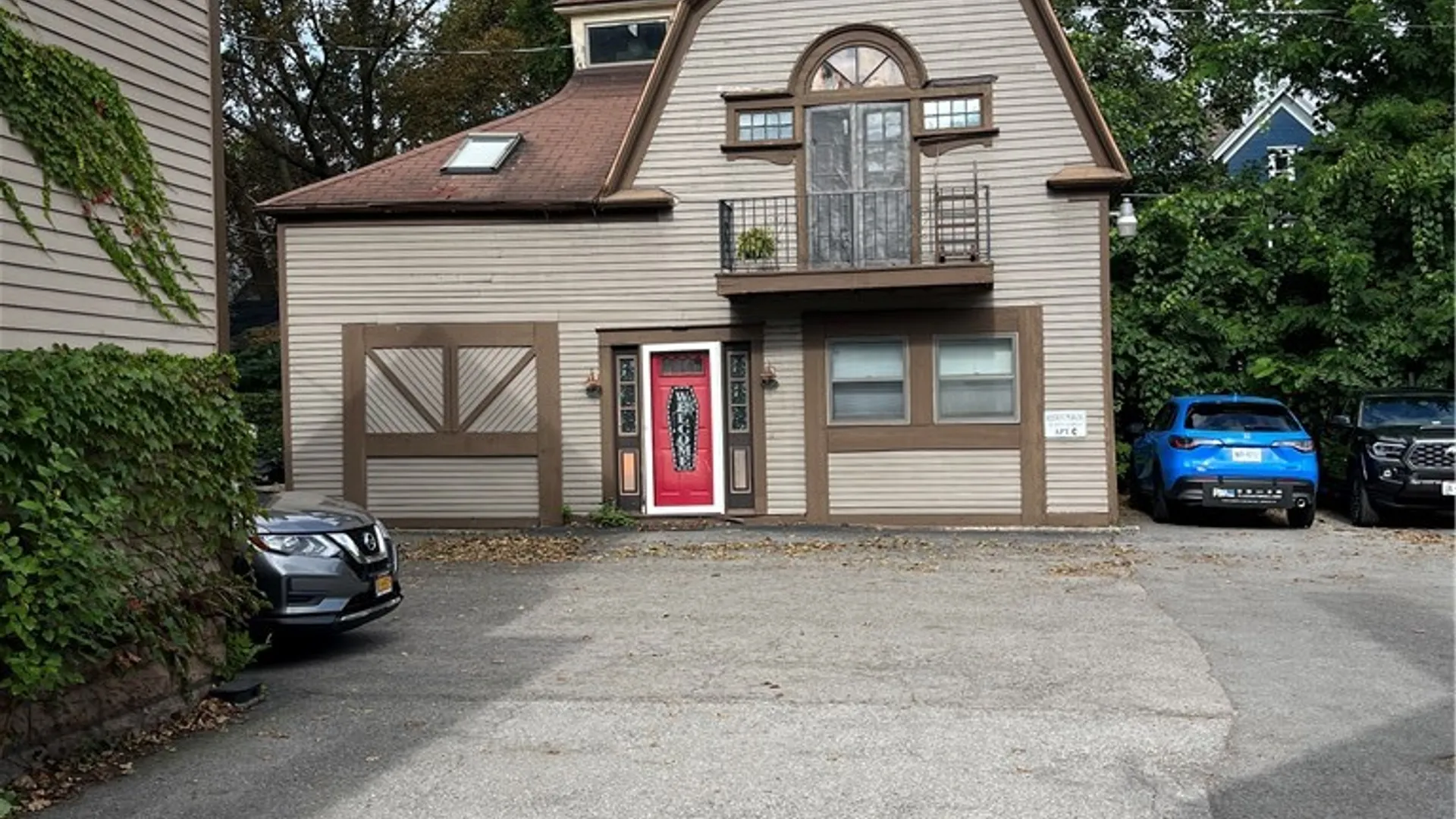 Property at 221 S Goodman Street, Rochester, NY 14607 16
