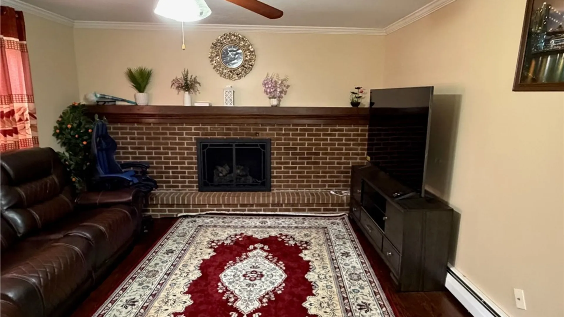 Property at 12 Brookedge Road, Cheektowaga, NY 14043 7
