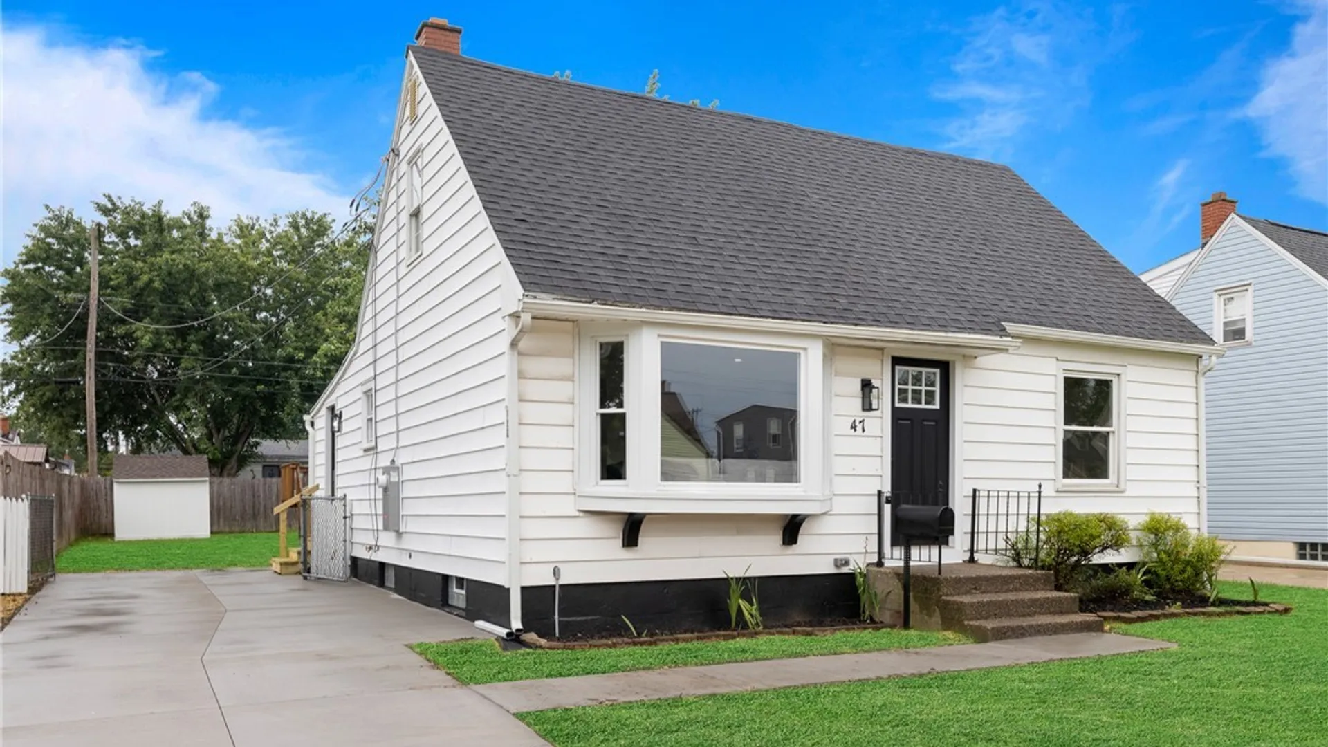 Property at 47 S Hedley Street, Cheektowaga, NY 14206 5