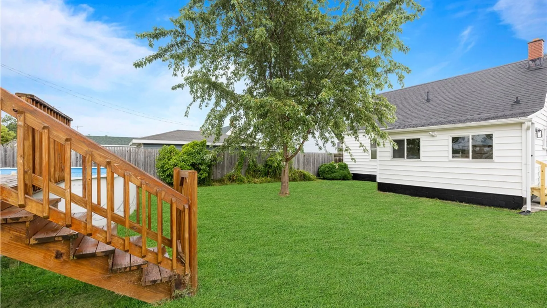 Property at 47 S Hedley Street, Cheektowaga, NY 14206 9
