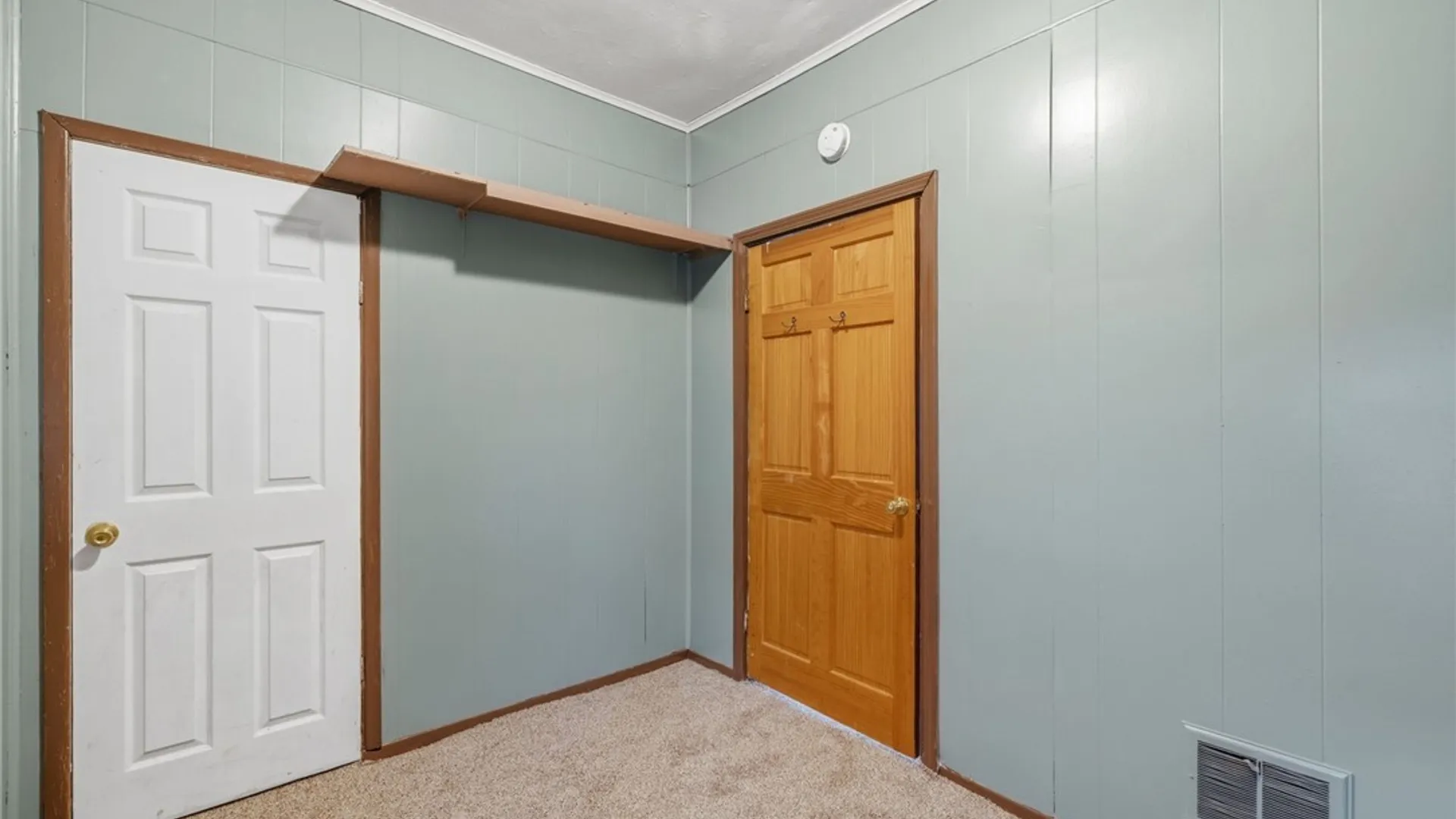 Property at 210 Kirby Avenue, Lackawanna, NY 14218 13