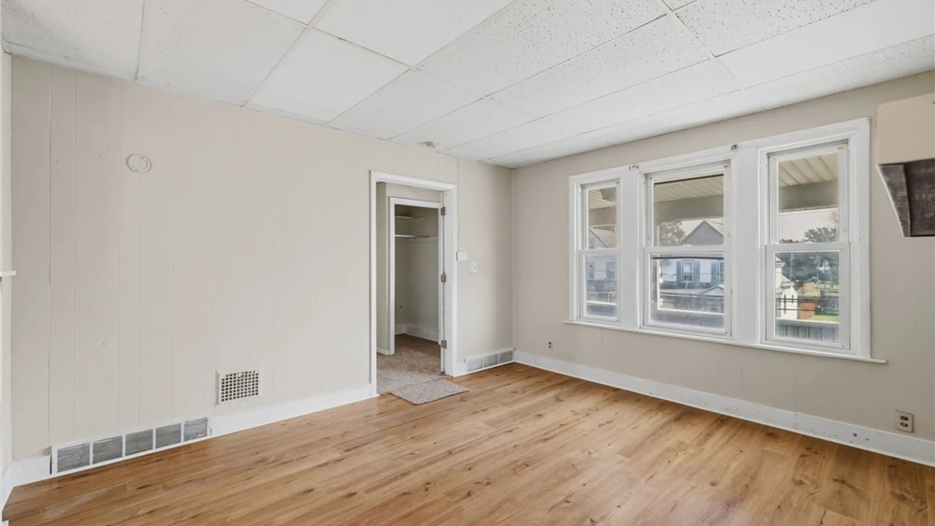 Property at 210 Kirby Avenue, Lackawanna, NY 14218 27