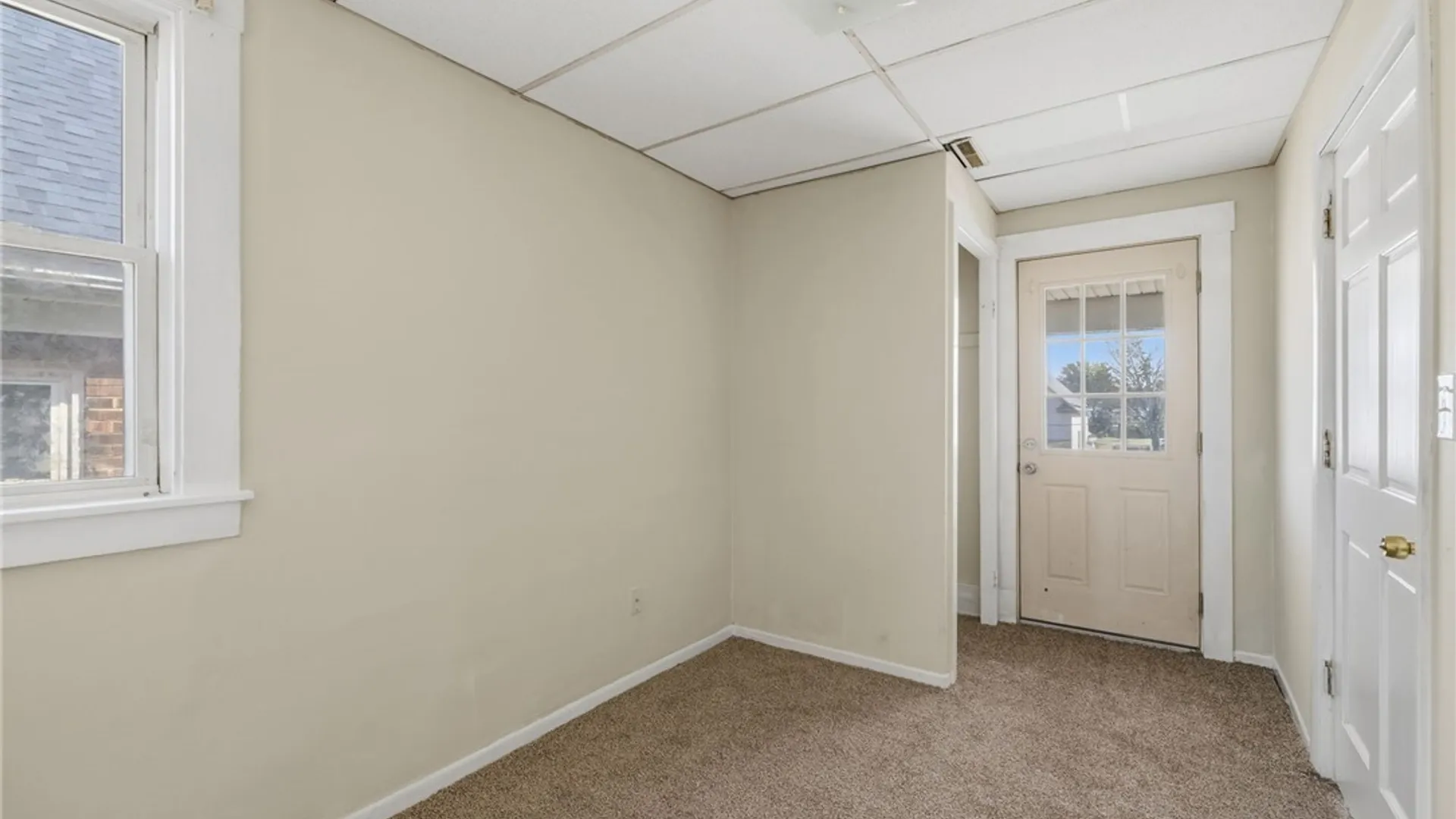 Property at 210 Kirby Avenue, Lackawanna, NY 14218 31