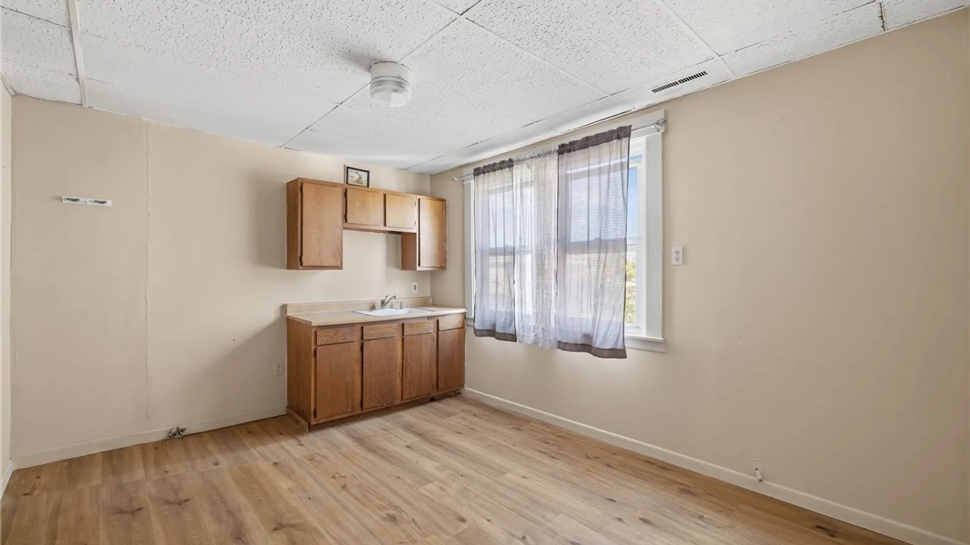 Property at 210 Kirby Avenue, Lackawanna, NY 14218 37