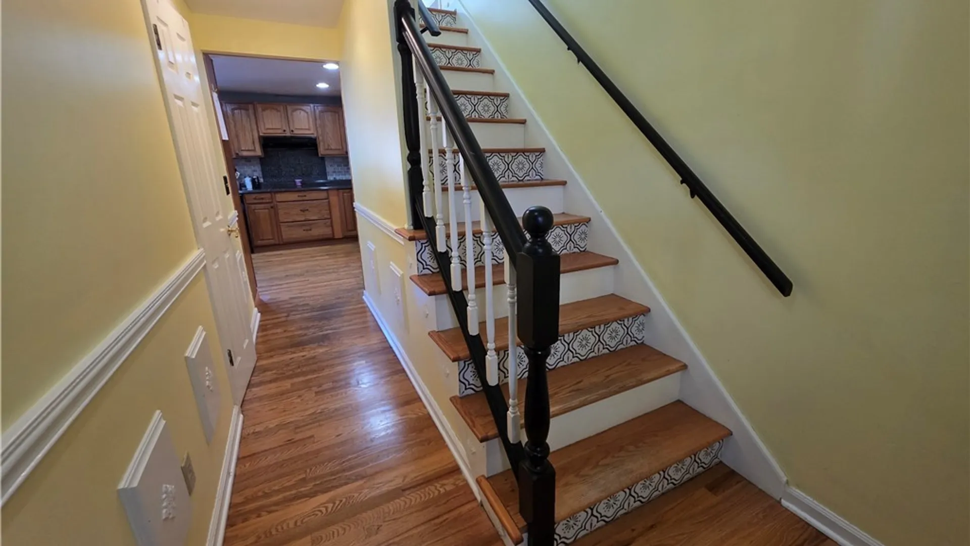 Property at 106 Thorndike Lane, Manlius, NY 13116 14