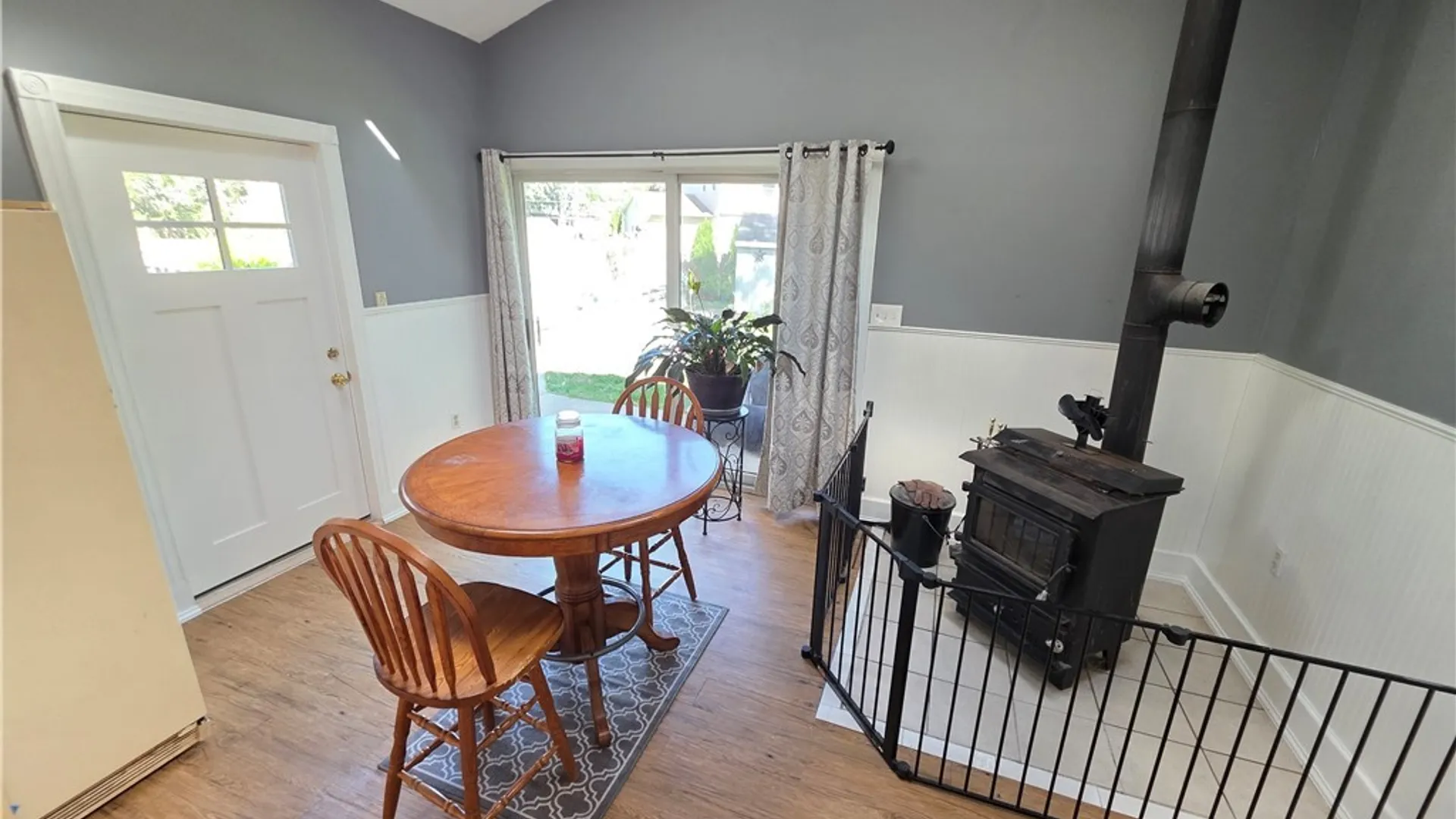 Property at 106 Thorndike Lane, Manlius, NY 13116 13