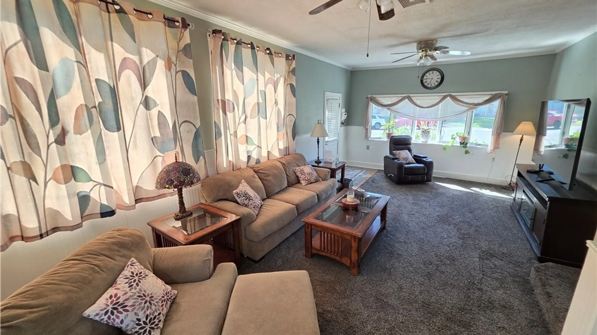 Property at 106 Thorndike Lane, Manlius, NY 13116 9