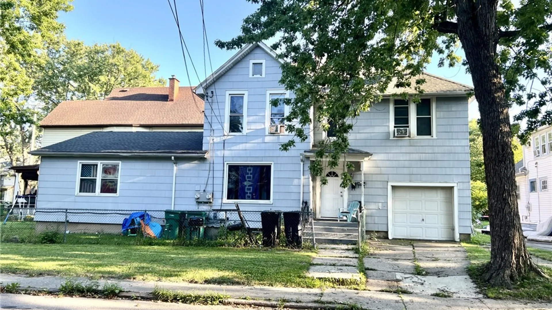 Property at 915 Ferry Ave, Niagara Falls, NY 14301 4