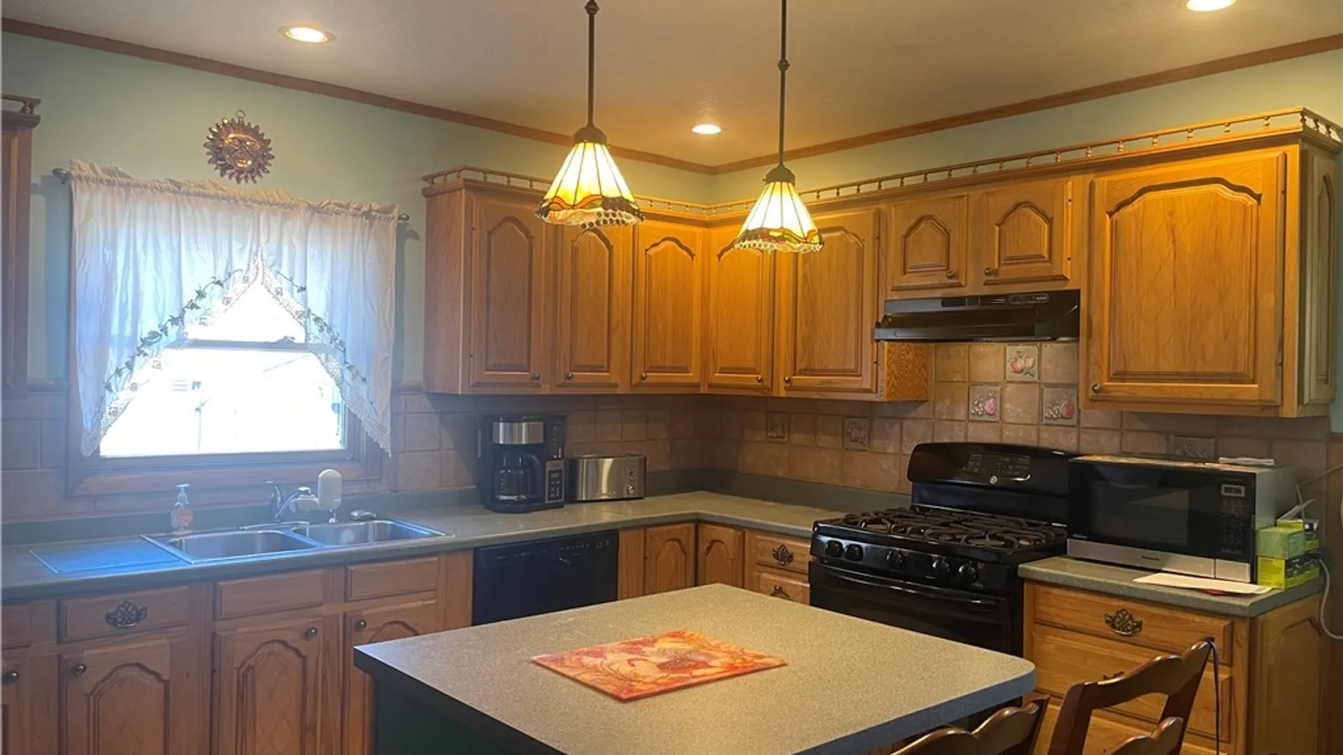 Property at 4786 William Street, Lancaster, NY 14043 10