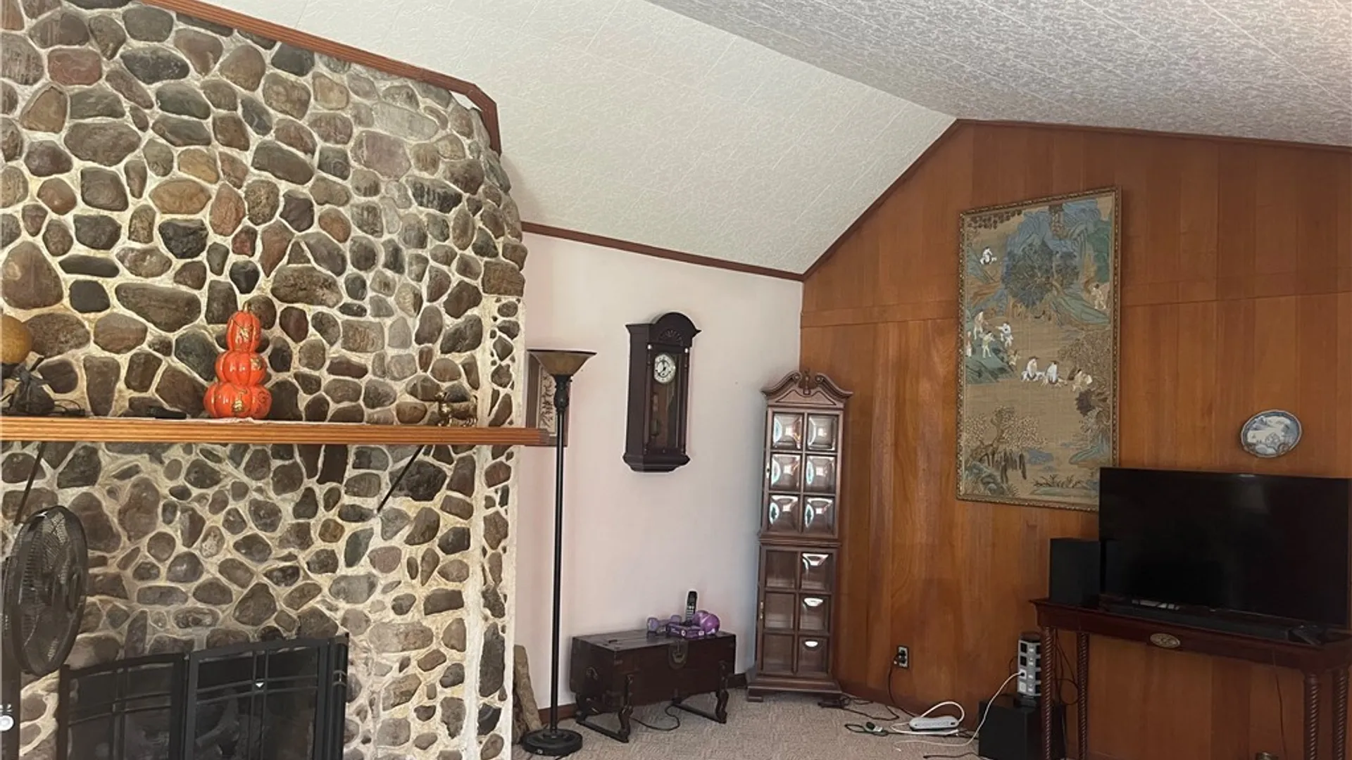 Property at 4786 William Street, Lancaster, NY 14043 6