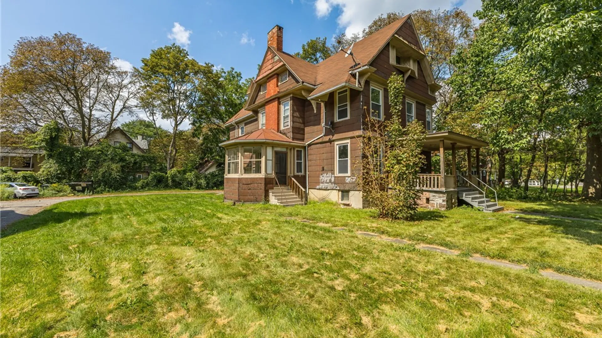 Property at 33 Kenwood Avenue, Rochester, NY 14611 3