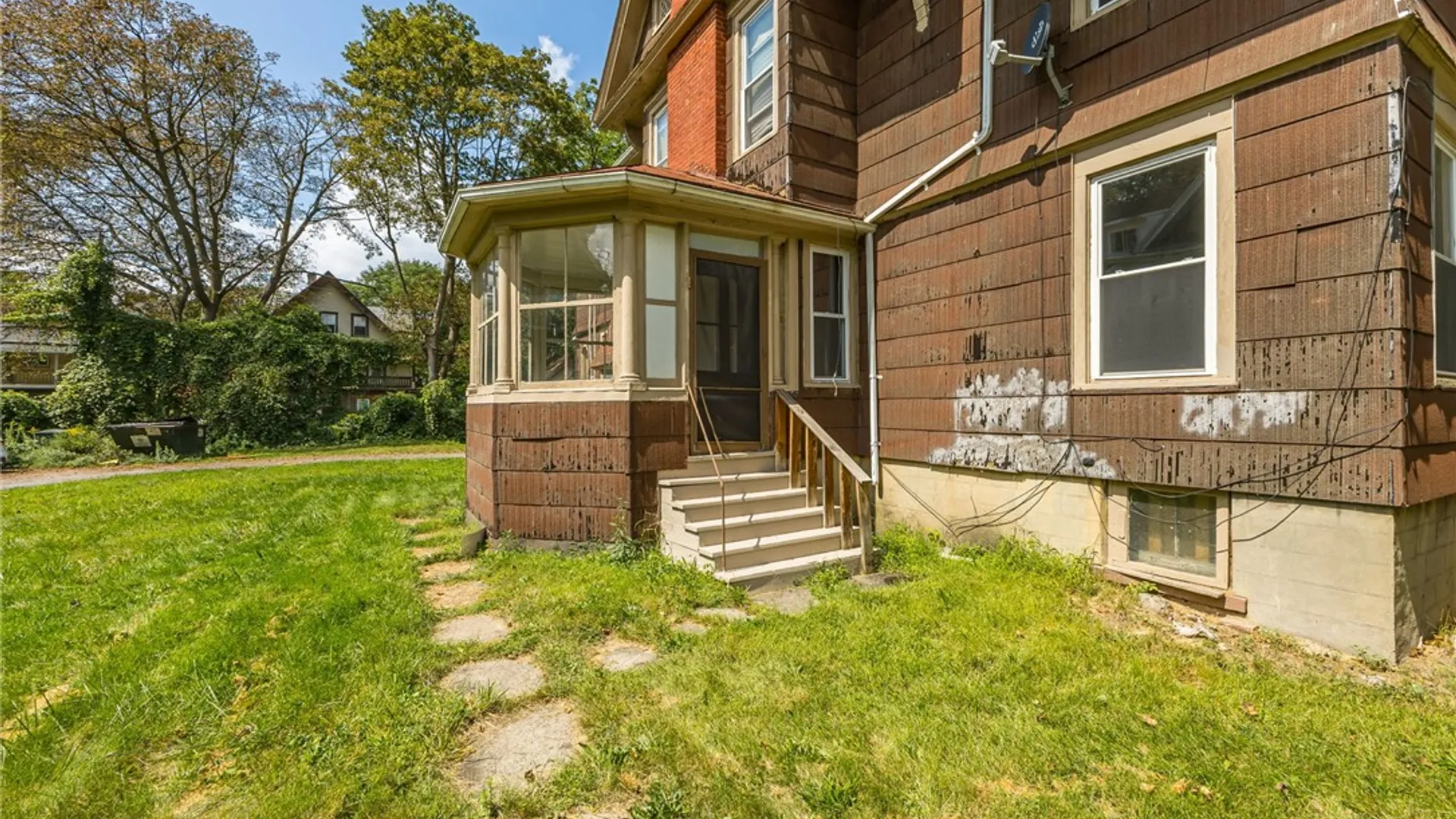 Property at 33 Kenwood Avenue, Rochester, NY 14611 34