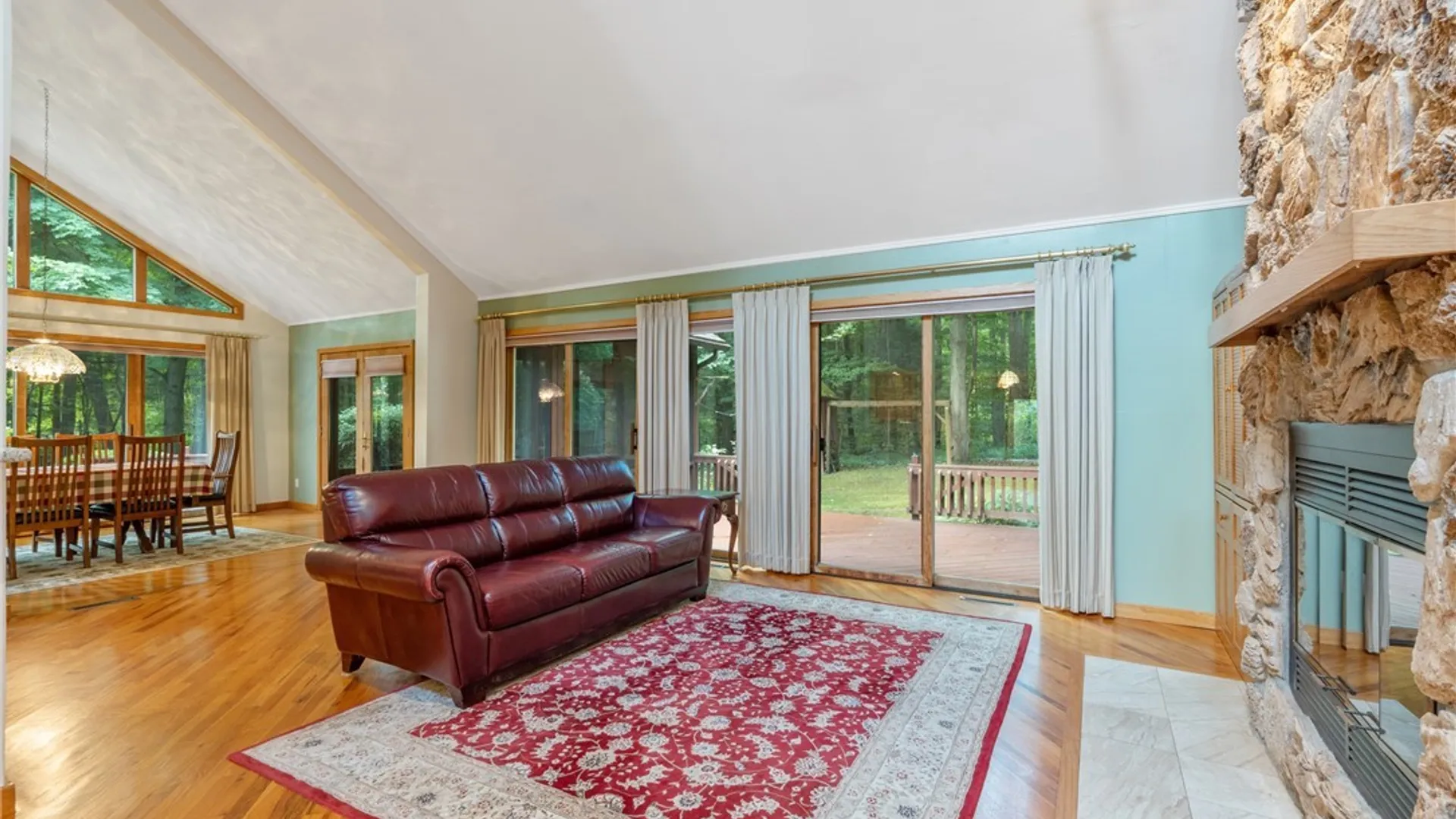 Property at 19 River Runne, Schroeppel, NY 13132 4