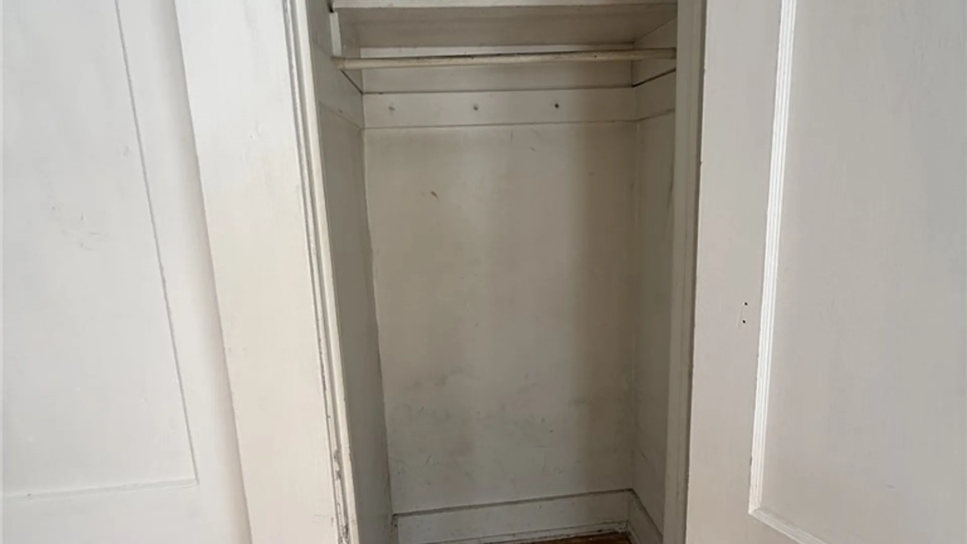 Property at 424 Lasalle Avenue, Buffalo, NY 14215 29