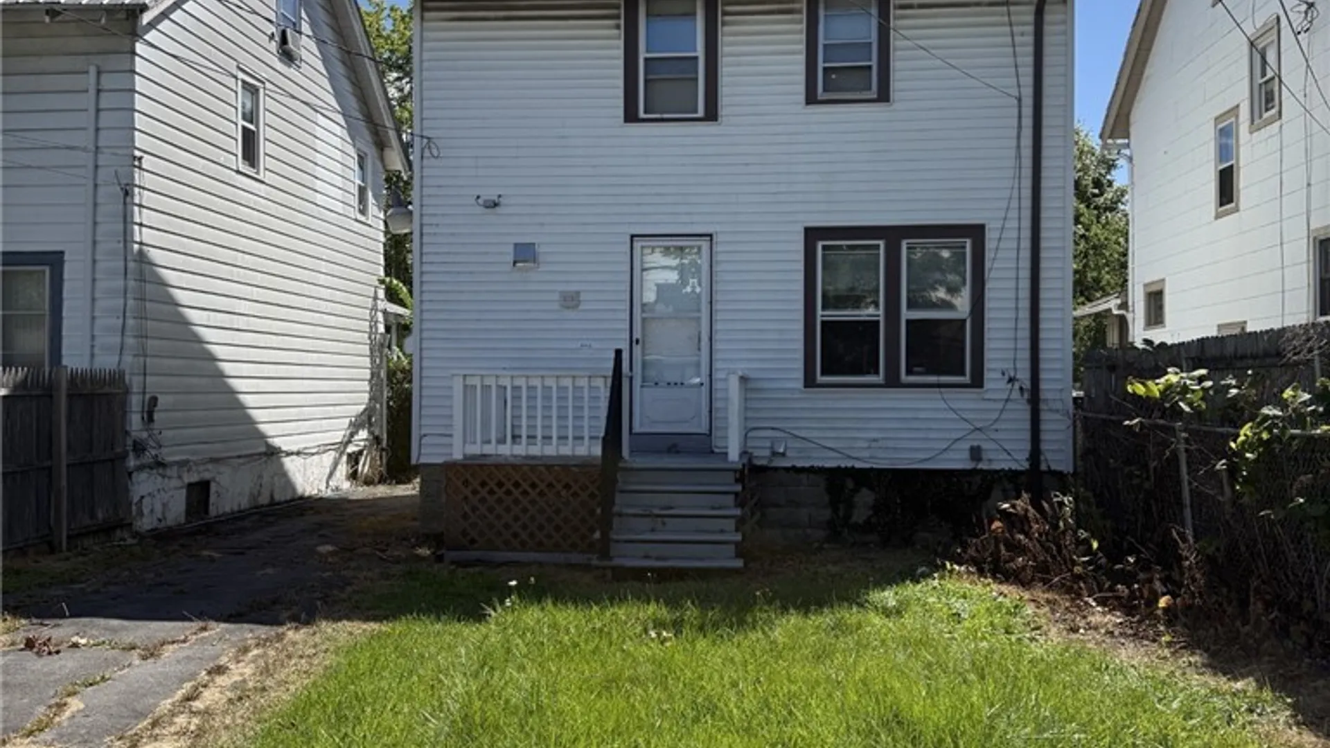 Property at 424 Lasalle Avenue, Buffalo, NY 14215 32