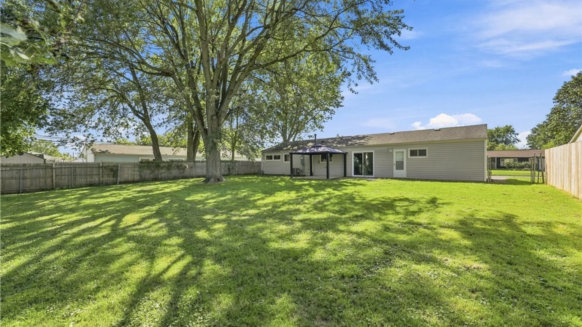 Property at 15 Alys Drive, Cheektowaga, NY 14043 39