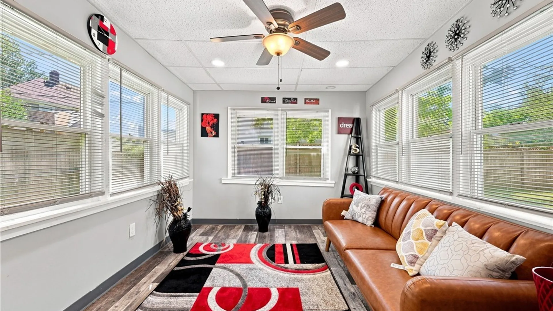 Property at 17 Campwood Court, Cheektowaga, NY 14215 20