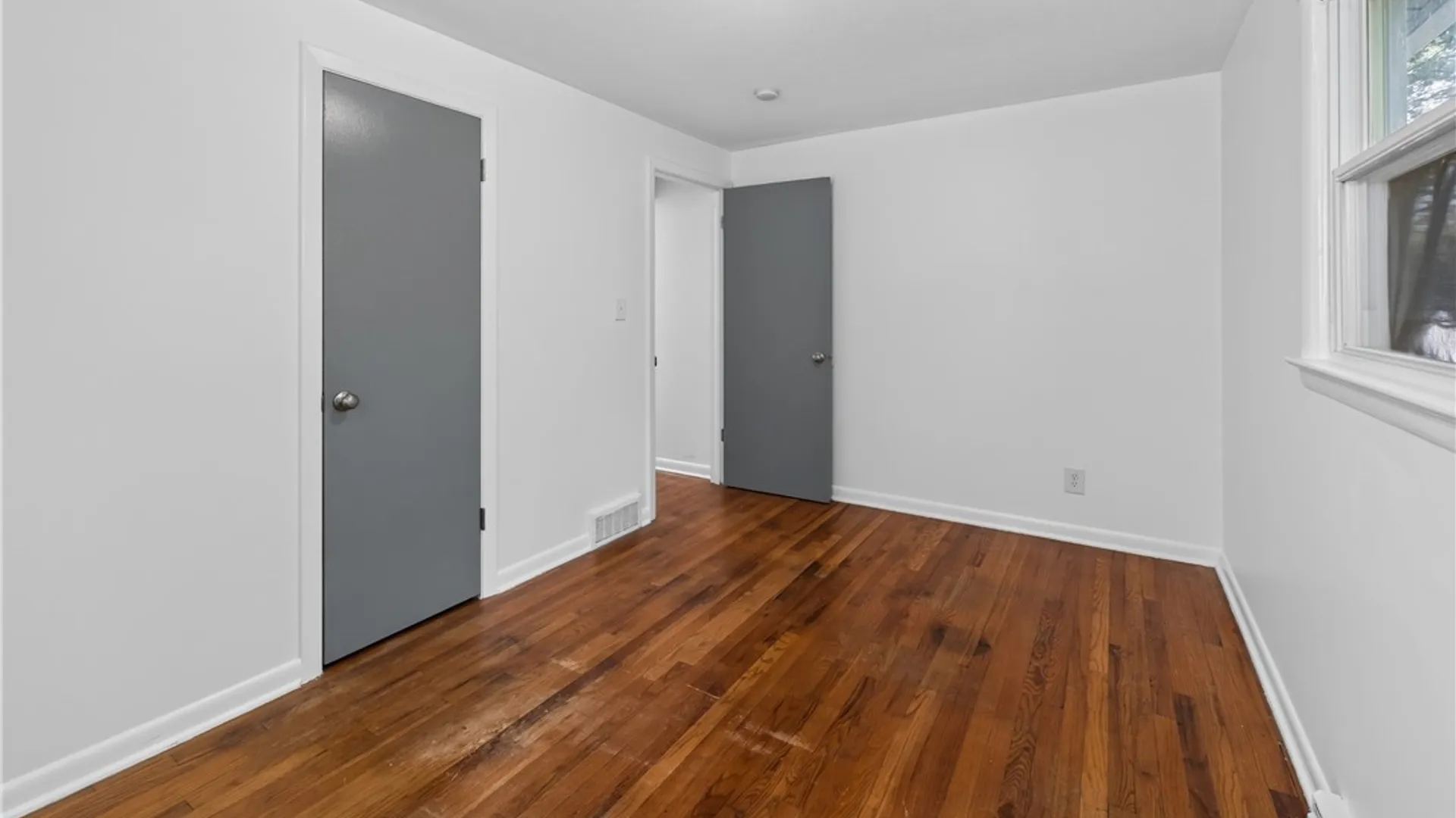 Property at 1332 Westcott Street, Syracuse, NY 13210 13