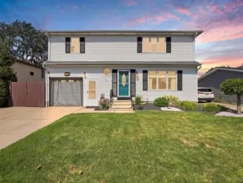 Property at 178 Autumnwood Drive, Cheektowaga, NY 14227