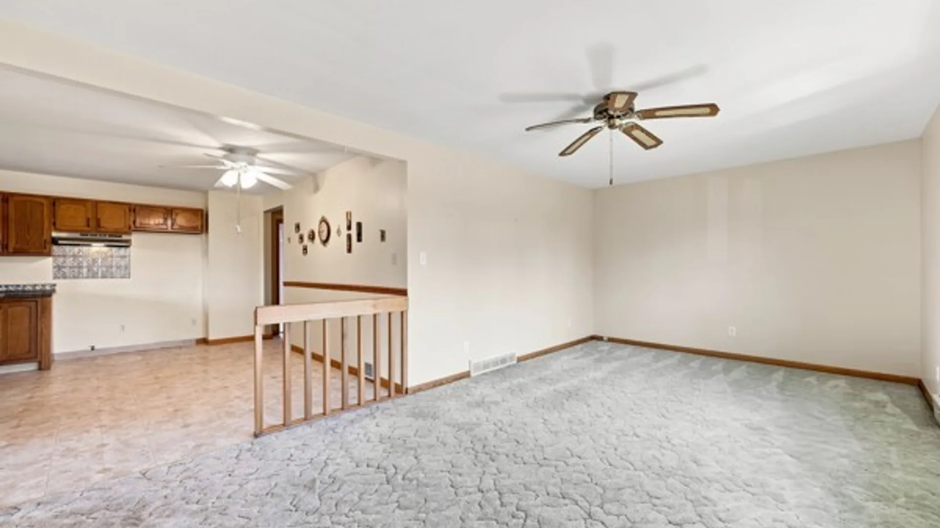 Property at 178 Autumnwood Drive, Cheektowaga, NY 14227 17
