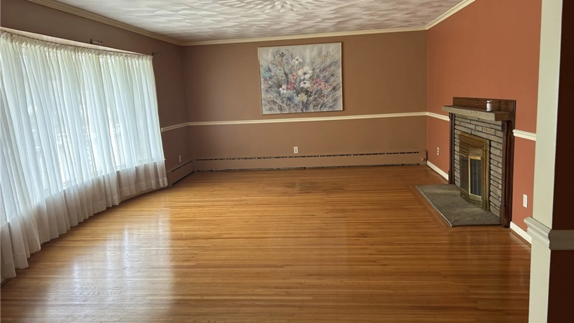 Property at 1611 Madison Ave Avenue, Utica, NY 13502 6