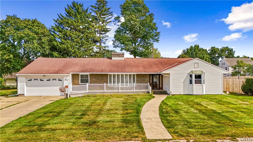 Property at 1611 Madison Ave Avenue, Utica, NY 13502