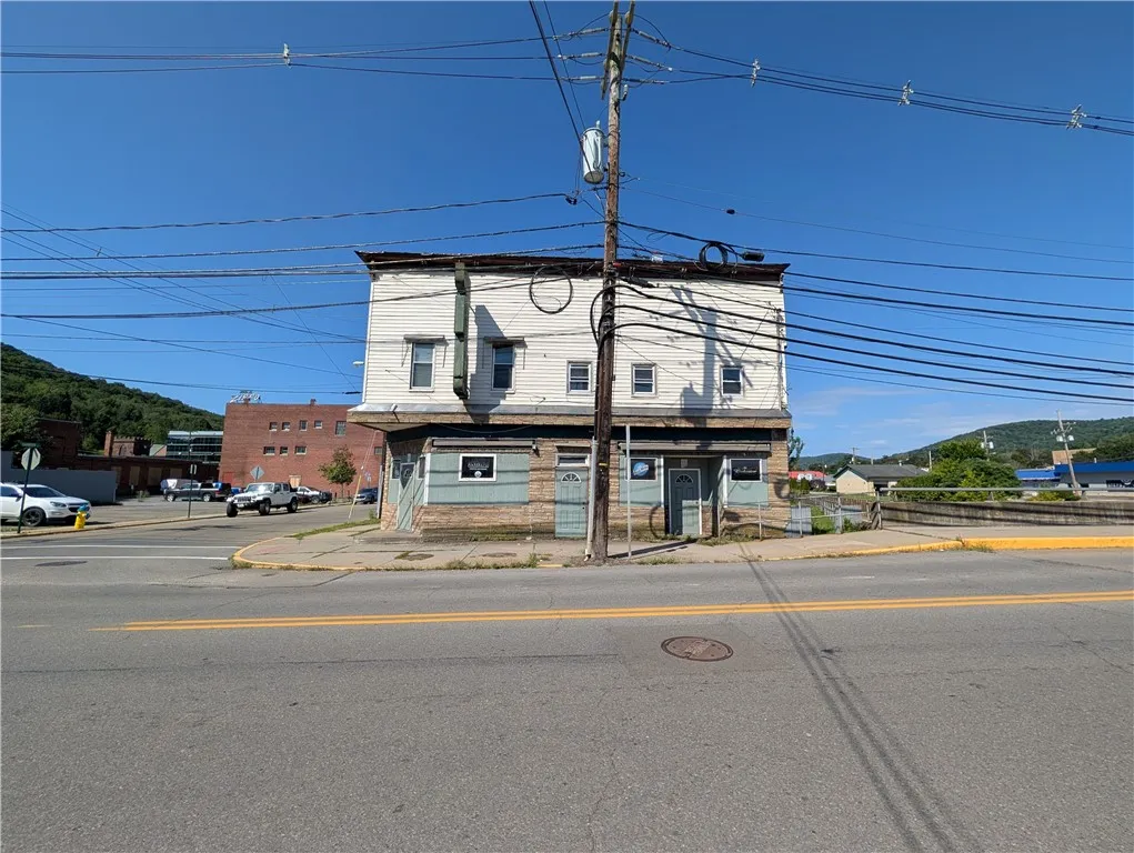 Property at 19 Mechanic Street, Bradford City, PA 16701