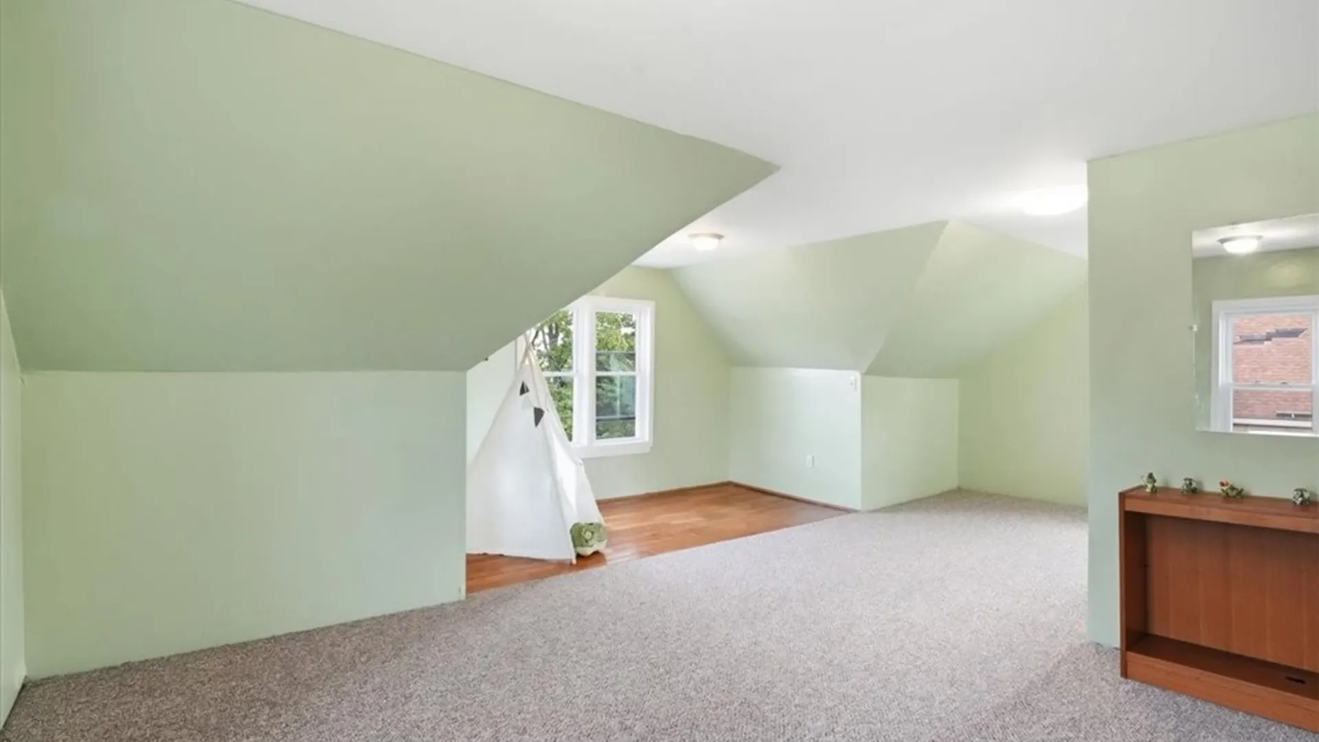 Property at 118 Princeton Avenue, Cheektowaga, NY 14043 28