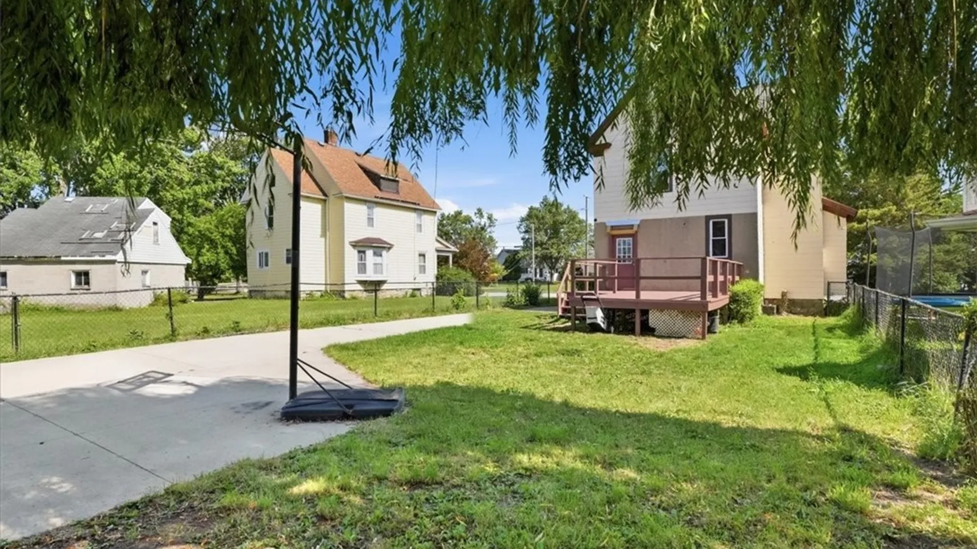 Property at 118 Princeton Avenue, Cheektowaga, NY 14043 32