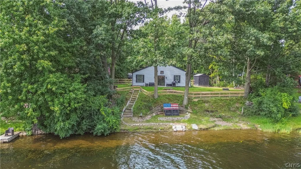 Property at 21914 Admirals Walk, Le Ray, NY 13601