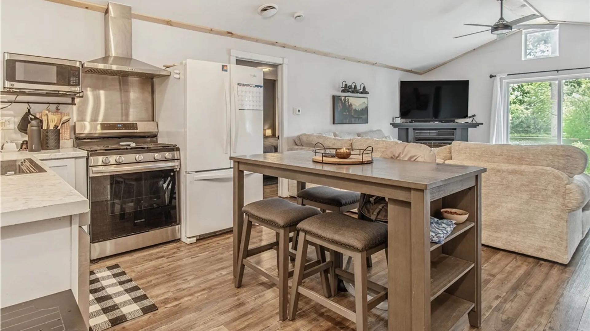 Property at 21914 Admirals Walk, Le Ray, NY 13601 5