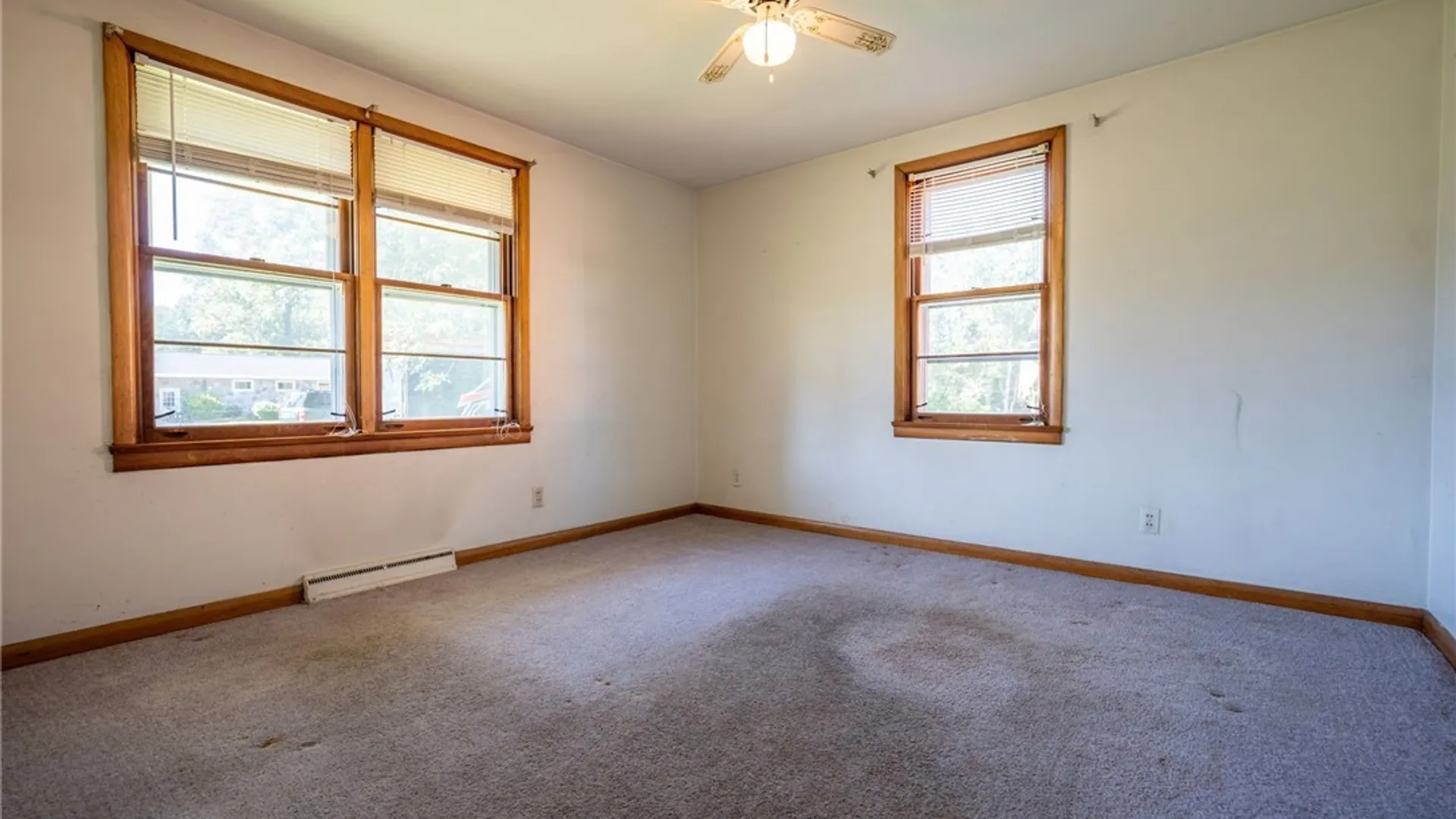 Property at 130 Rowley Road, Cheektowaga, NY 14227 17