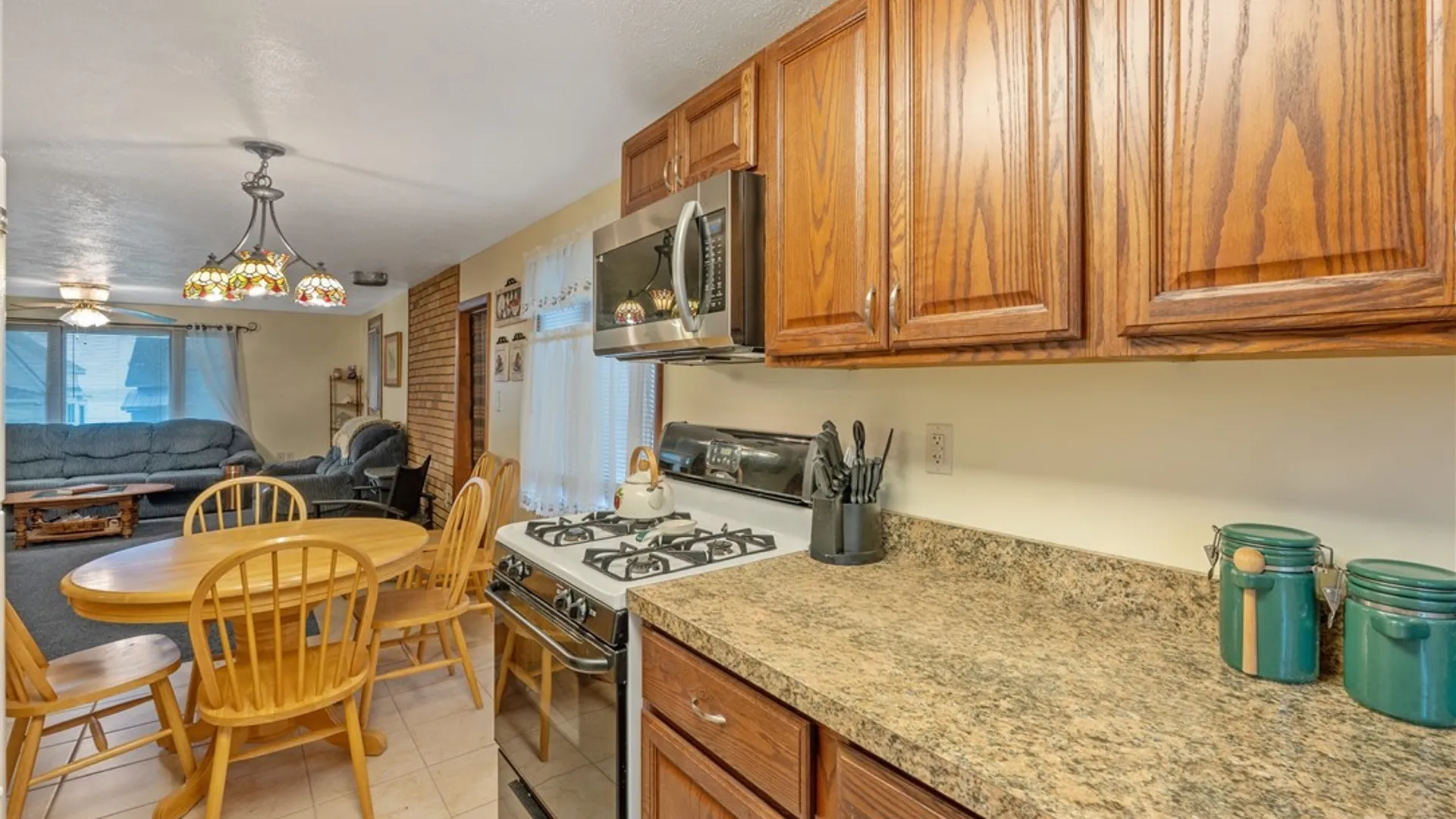 Property at 385 Lakeview Road, Scriba, NY 13126 4