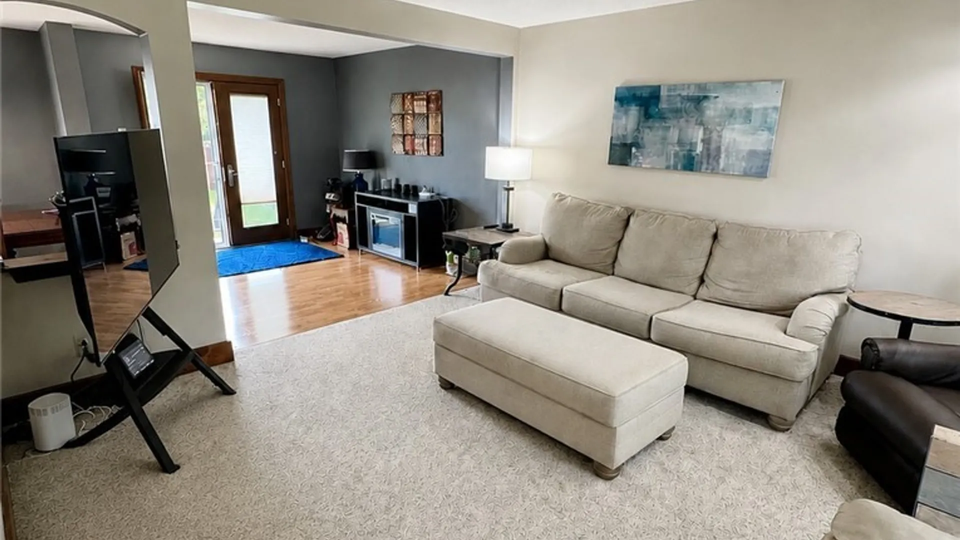 Property at 100 Woodcrest Drive, West Seneca, NY 14220 8