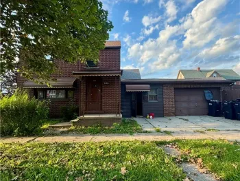 Property at 2104 Walnut Avenue, Niagara Falls, NY 14301