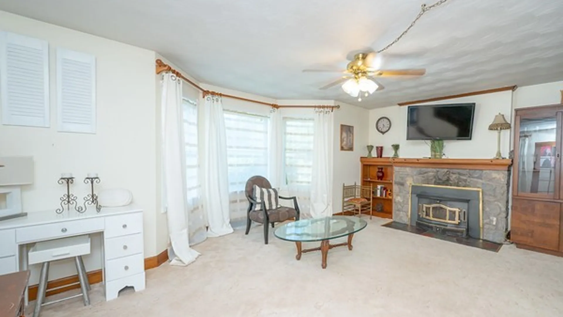 Property at 1275 Wyoming Avenue, Niagara Falls, NY 14305 6