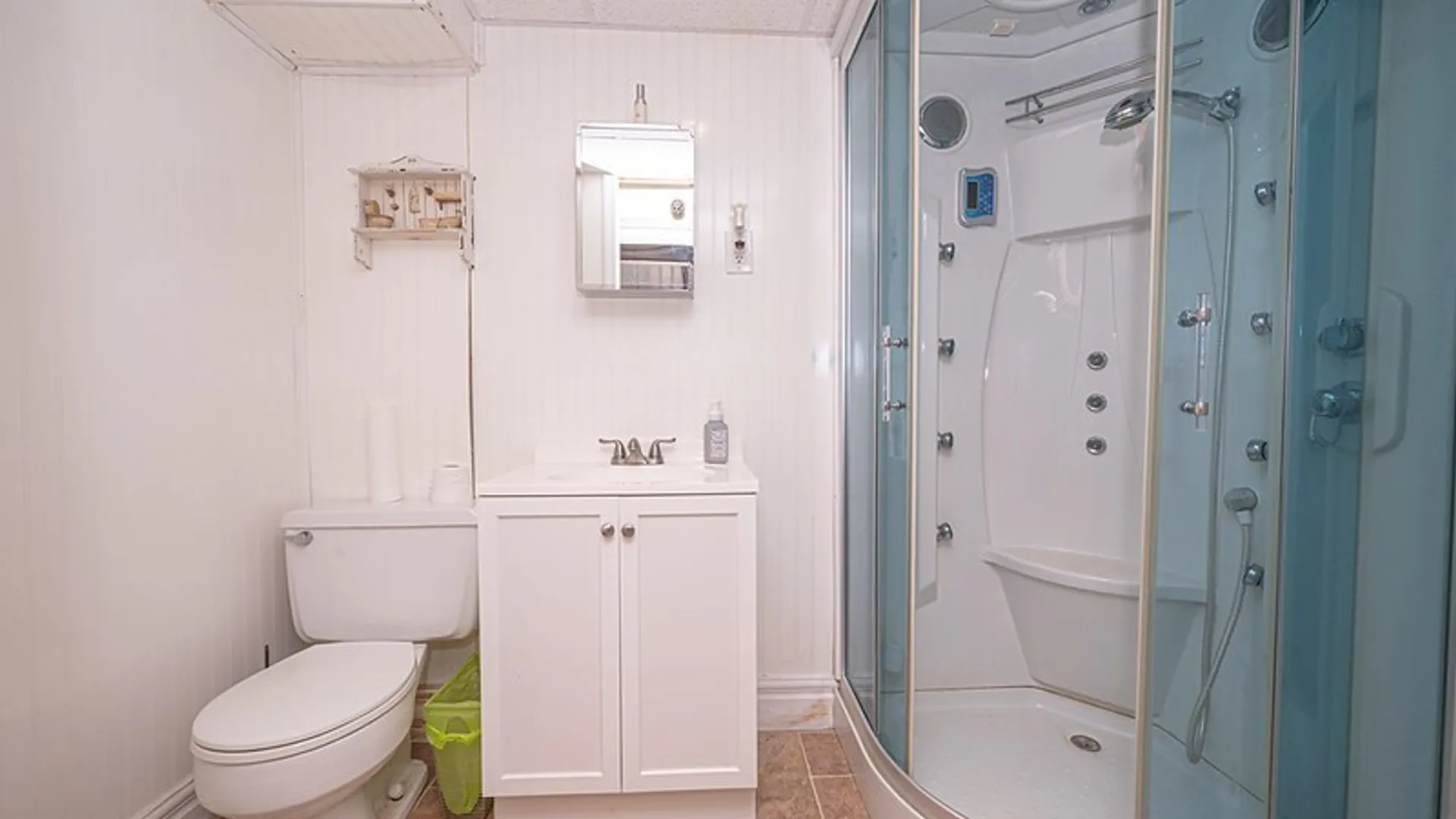 Property at 1275 Wyoming Avenue, Niagara Falls, NY 14305 32