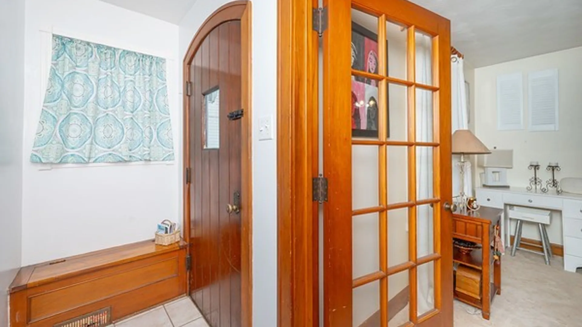 Property at 1275 Wyoming Avenue, Niagara Falls, NY 14305 5