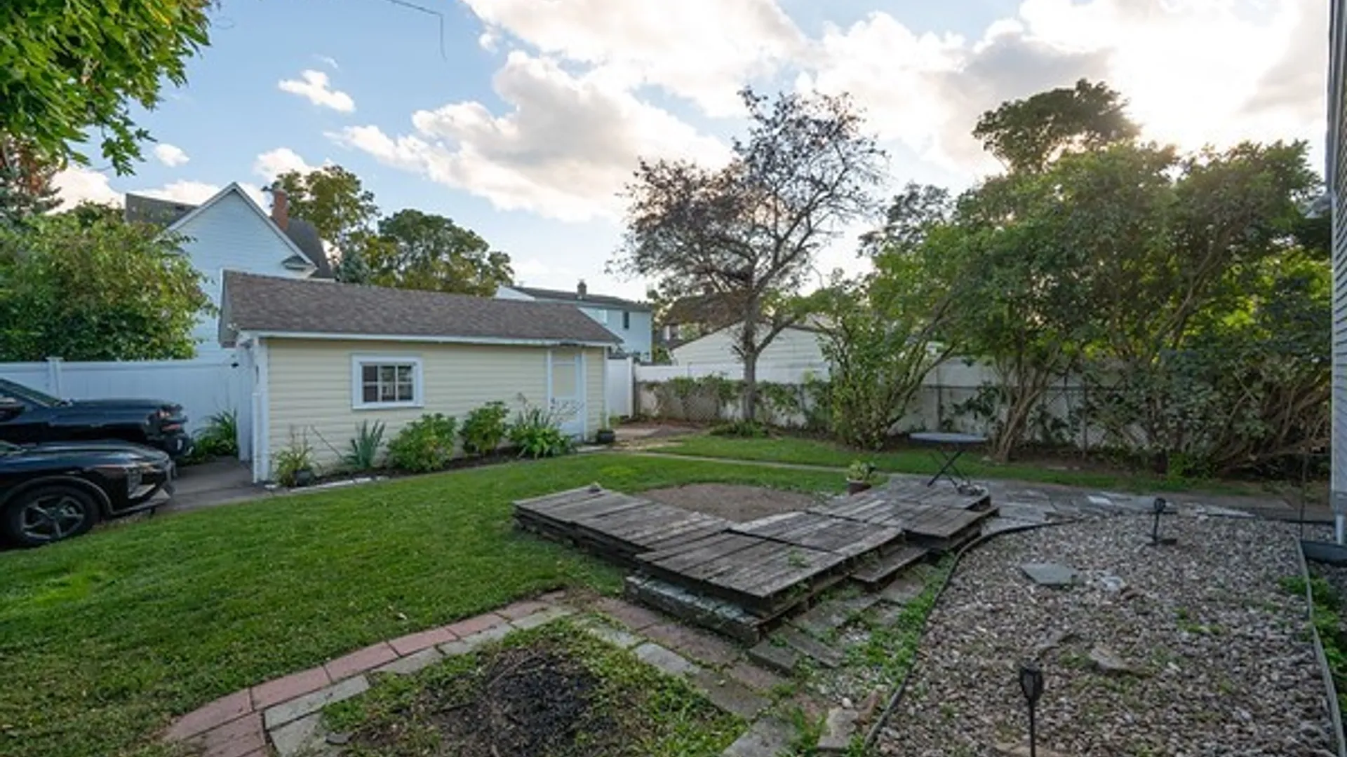 Property at 1275 Wyoming Avenue, Niagara Falls, NY 14305 36