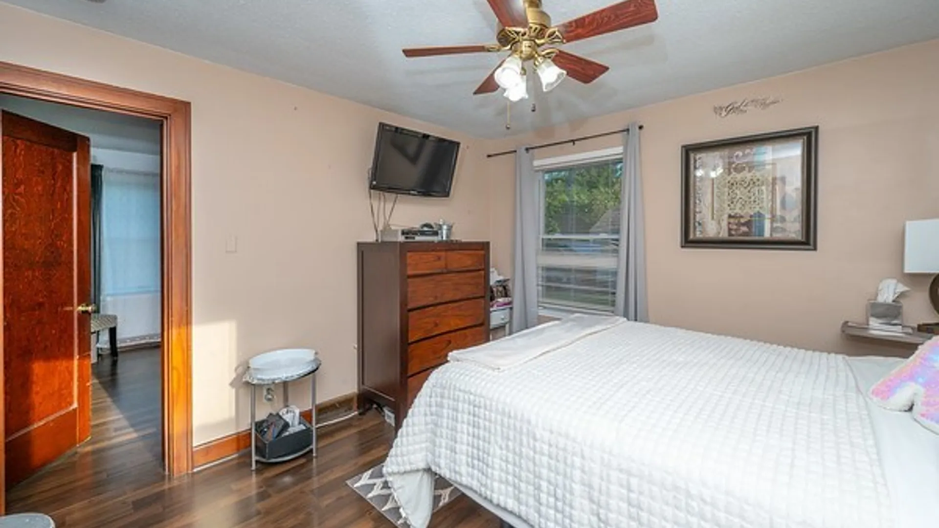 Property at 1275 Wyoming Avenue, Niagara Falls, NY 14305 17