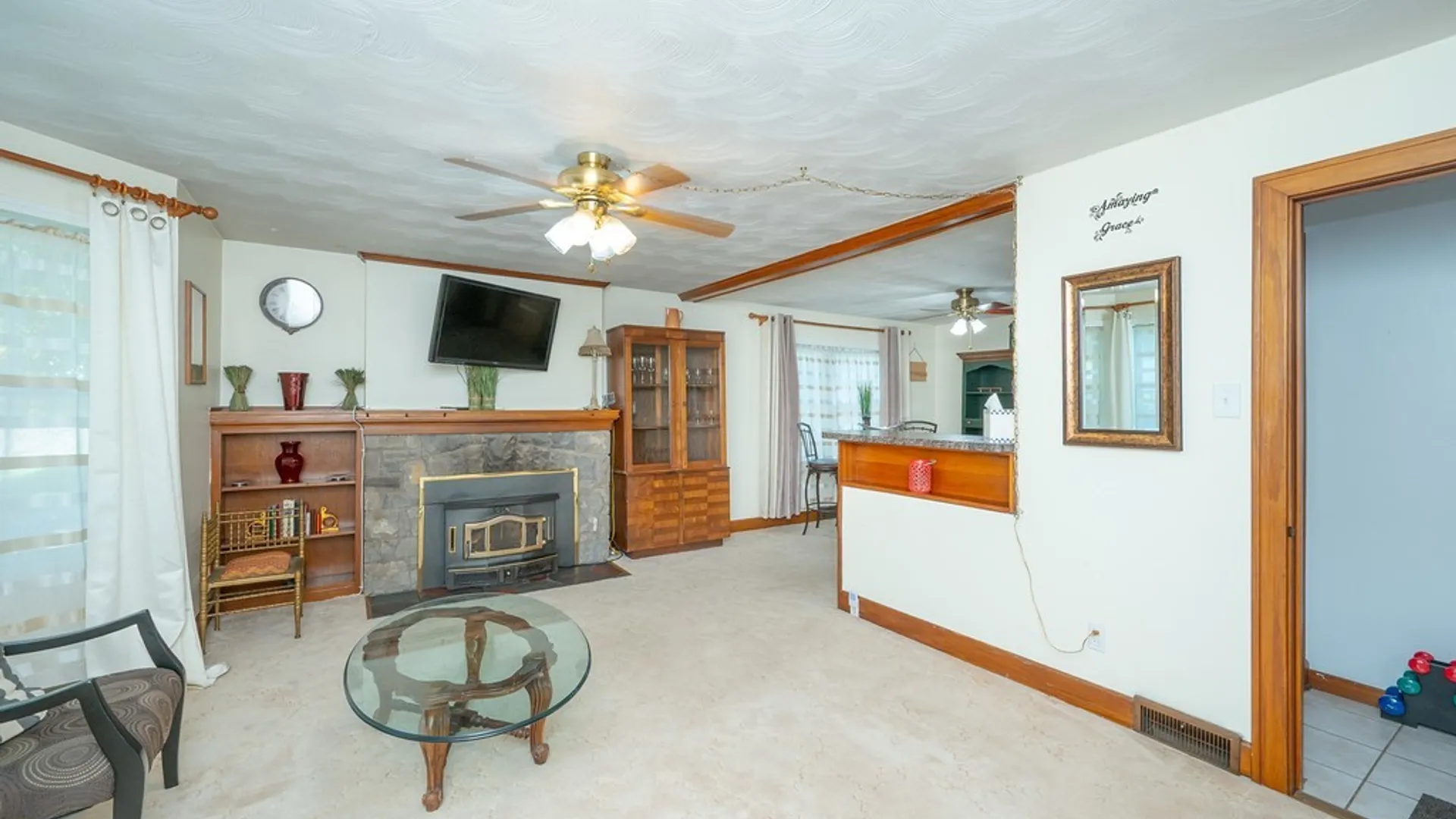 Property at 1275 Wyoming Avenue, Niagara Falls, NY 14305 8