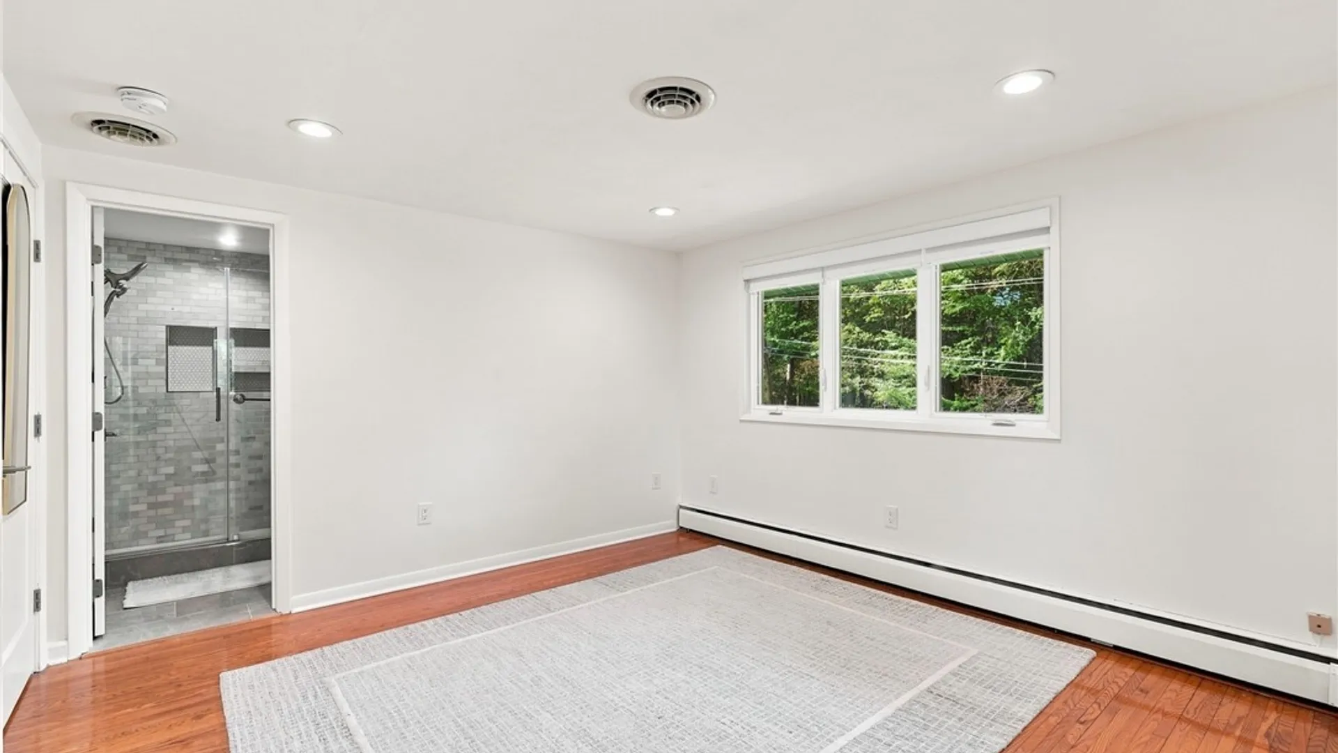 Property at 4690 Boncrest Drive, Clarence, NY 14221 36