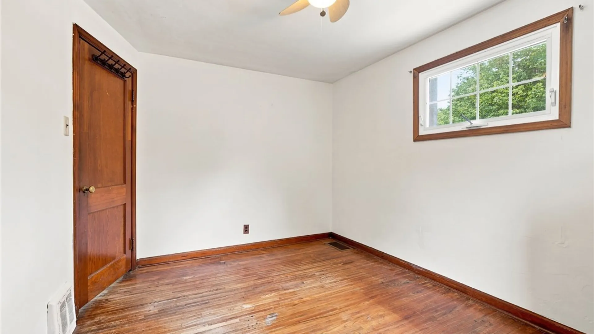 Property at 183 Bright Street, Cheektowaga, NY 14206 11